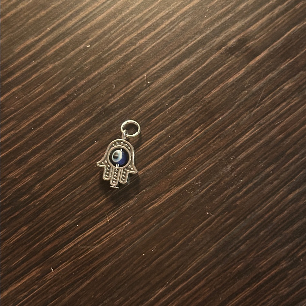 Silver Hamsa Hand Evil Eye Charm/Pendant